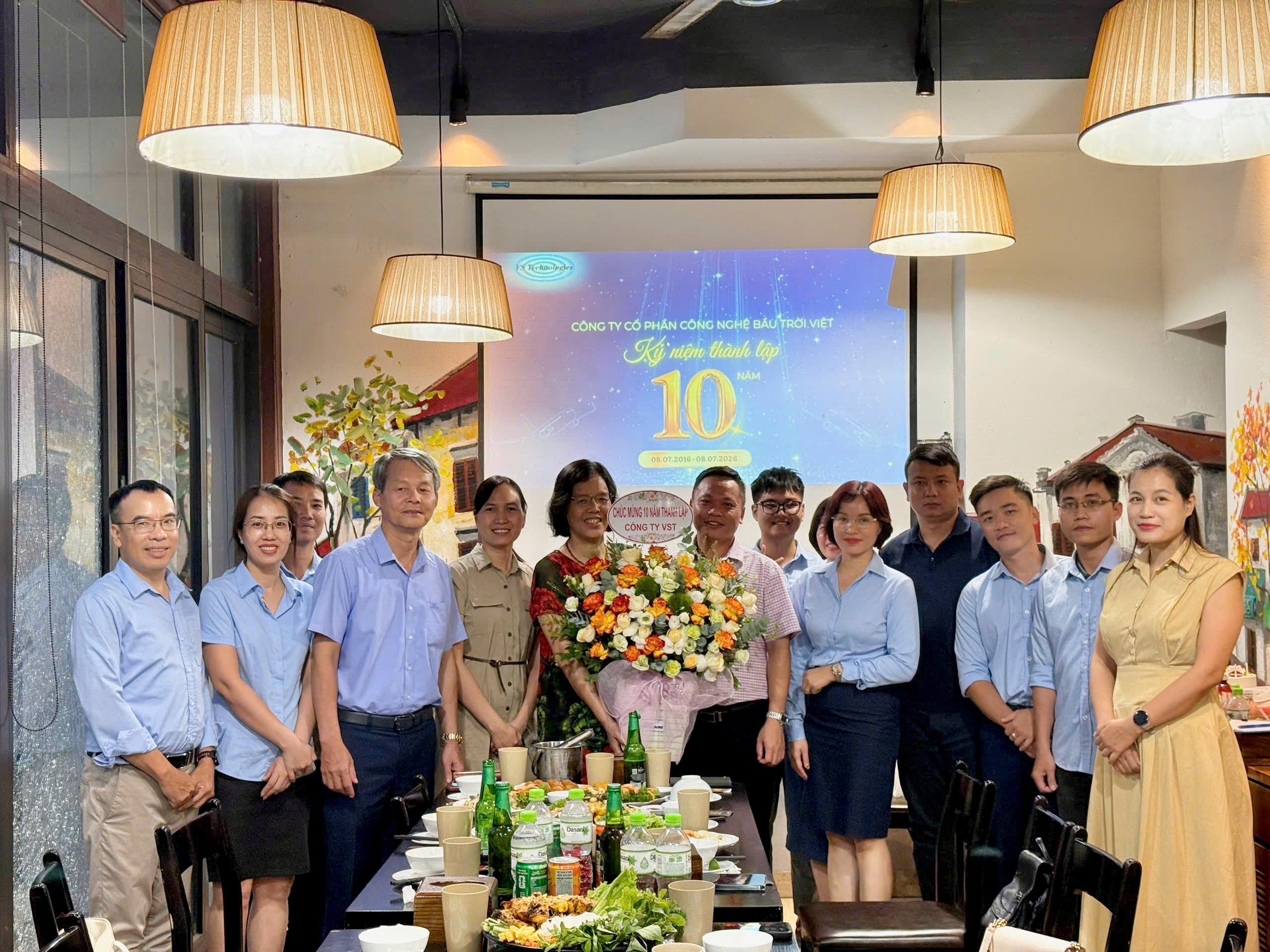 KỶ NIỆM 10 NĂM VST – MỘT THẬP KỶ KIẾN TẠO GIÁ TRỊ, ĐỒNG HÀNH CÙNG HẠ TẦNG HÀNG KHÔNG VIỆT NAM KỶ NIỆM 10 NĂM VST – MỘT THẬP KỶ KIẾN TẠO GIÁ TRỊ, ĐỒNG HÀNH CÙNG HẠ TẦNG HÀNG KHÔNG VIỆT NAM